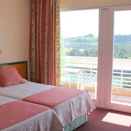 Miramar Hotel 3*